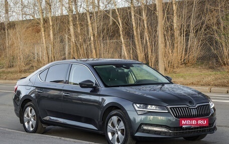 Skoda Superb III рестайлинг, 2019 год, 2 999 999 рублей, 5 фотография