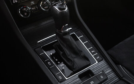 Skoda Superb III рестайлинг, 2019 год, 2 999 999 рублей, 25 фотография