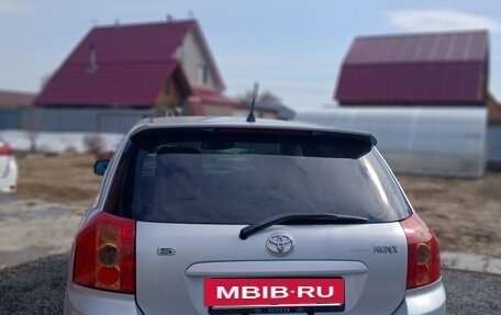 Toyota Corolla, 2005 год, 655 000 рублей, 4 фотография