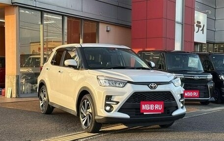 Toyota Raize I, 2023 год, 1 190 002 рублей, 3 фотография