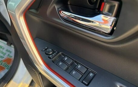 Toyota Raize I, 2023 год, 1 190 002 рублей, 19 фотография