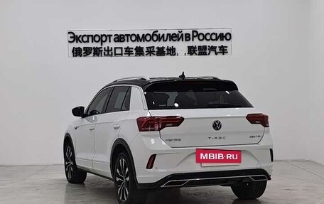 Volkswagen T-Roc I, 2022 год, 1 620 000 рублей, 4 фотография