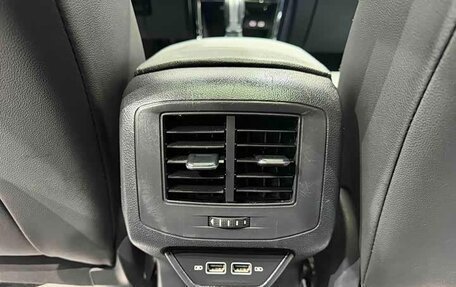 Volkswagen T-Roc I, 2022 год, 1 591 000 рублей, 8 фотография