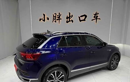 Volkswagen T-Roc I, 2022 год, 1 591 000 рублей, 6 фотография