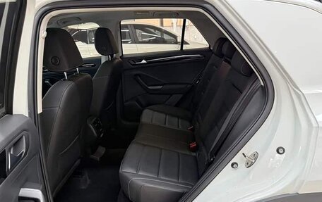 Volkswagen T-Roc I, 2022 год, 1 760 000 рублей, 18 фотография