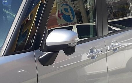 Toyota Roomy I, 2023 год, 755 000 рублей, 10 фотография