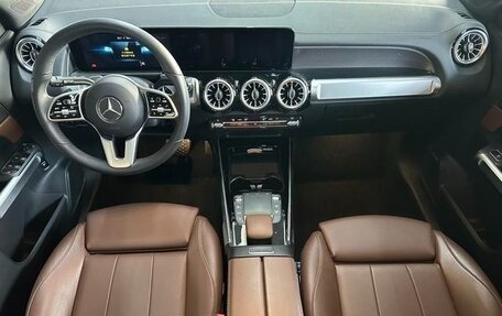 Mercedes-Benz GLB, 2022 год, 2 650 007 рублей, 8 фотография