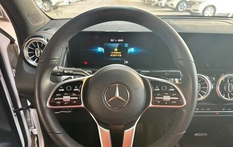 Mercedes-Benz GLB, 2022 год, 2 650 007 рублей, 9 фотография