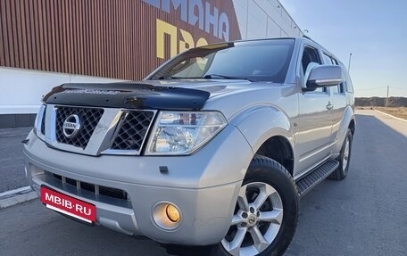 Nissan Pathfinder, 2007 год, 1 170 000 рублей, 3 фотография