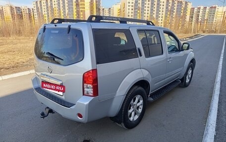 Nissan Pathfinder, 2007 год, 1 170 000 рублей, 15 фотография