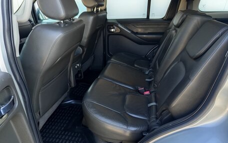 Nissan Pathfinder, 2007 год, 1 170 000 рублей, 24 фотография