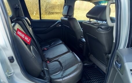 Nissan Pathfinder, 2007 год, 1 170 000 рублей, 23 фотография