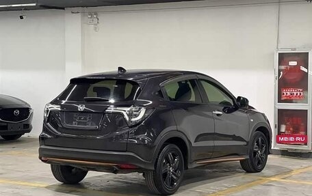 Honda Vezel, 2022 год, 1 450 000 рублей, 4 фотография