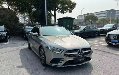 Mercedes-Benz A-Класс, 2020 год, 1 680 002 рублей, 3 фотография