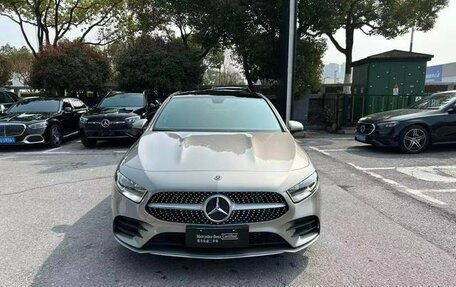 Mercedes-Benz A-Класс, 2020 год, 1 680 002 рублей, 2 фотография