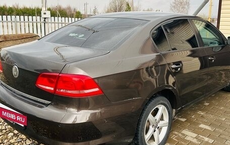 Volkswagen Passat B7, 2013 год, 795 000 рублей, 4 фотография