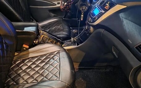 Hyundai Solaris II рестайлинг, 2013 год, 650 000 рублей, 5 фотография