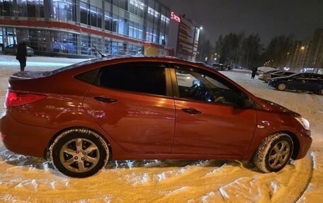 Hyundai Solaris II рестайлинг, 2013 год, 650 000 рублей, 3 фотография