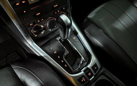 Opel Antara I, 2013 год, 1 300 000 рублей, 14 фотография