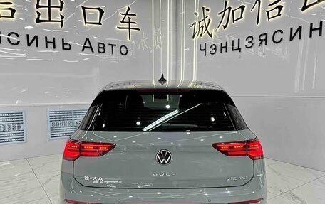 Volkswagen Golf VIII, 2022 год, 1 910 000 рублей, 5 фотография