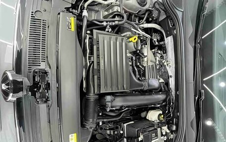 Volkswagen Golf VIII, 2022 год, 1 910 000 рублей, 20 фотография