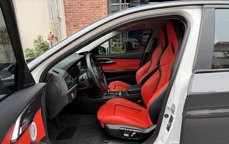 BMW 1 серия, 2023 год, 2 080 586 рублей, 9 фотография