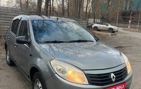 Renault Sandero I, 2010 год, 328 000 рублей, 2 фотография