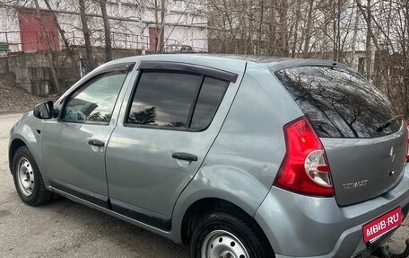 Renault Sandero I, 2010 год, 328 000 рублей, 6 фотография