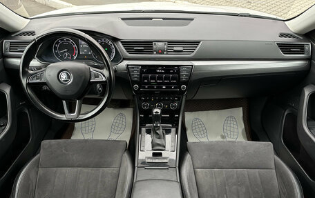 Skoda Superb III рестайлинг, 2017 год, 1 615 000 рублей, 10 фотография