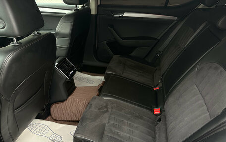 Skoda Superb III рестайлинг, 2017 год, 1 615 000 рублей, 18 фотография