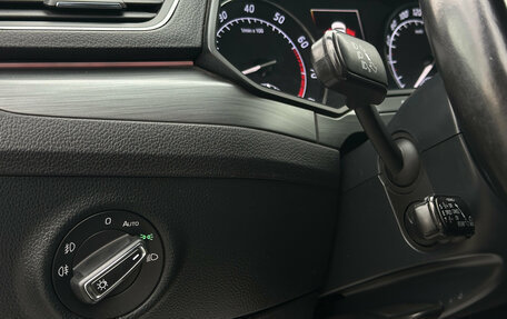 Skoda Superb III рестайлинг, 2017 год, 1 615 000 рублей, 23 фотография