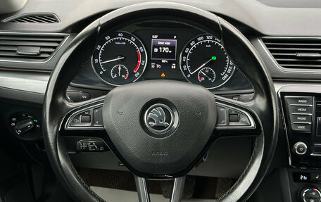 Skoda Superb III рестайлинг, 2017 год, 1 615 000 рублей, 13 фотография