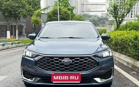 Ford Escort, 2021 год, 1 135 000 рублей, 2 фотография