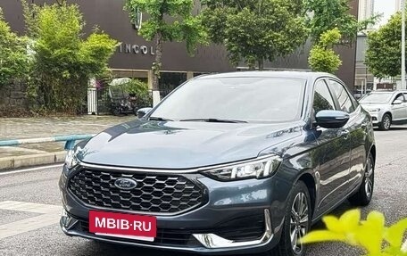Ford Escort, 2021 год, 1 135 000 рублей, 3 фотография