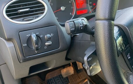 Ford Focus II рестайлинг, 2007 год, 450 000 рублей, 25 фотография