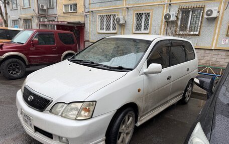 Toyota Gaia, 1998 год, 650 000 рублей, 3 фотография