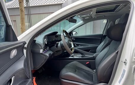 Hyundai Elantra, 2022 год, 1 450 000 рублей, 8 фотография