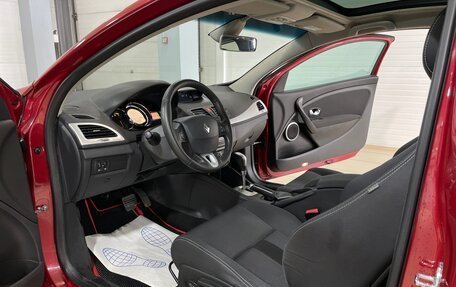 Renault Megane III, 2011 год, 900 000 рублей, 10 фотография