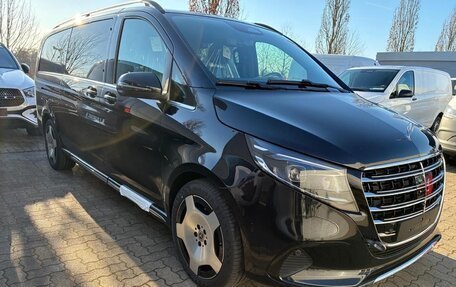 Mercedes-Benz V-Класс, 2026 год, 14 299 000 рублей, 1 фотография