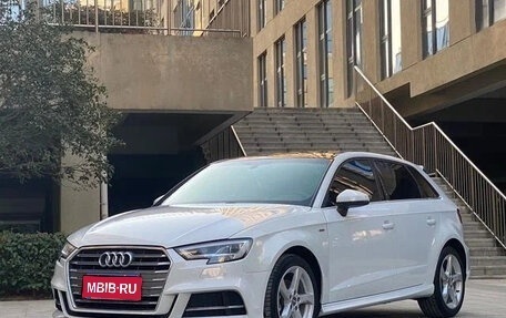 Audi A3, 2022 год, 1 900 000 рублей, 1 фотография