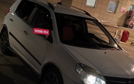 Geely MK Cross I, 2013 год, 180 000 рублей, 4 фотография