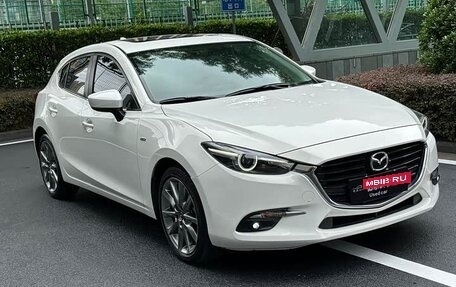 Mazda 3, 2019 год, 1 930 000 рублей, 3 фотография
