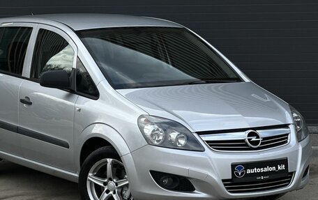 Opel Zafira B, 2011 год, 799 000 рублей, 4 фотография