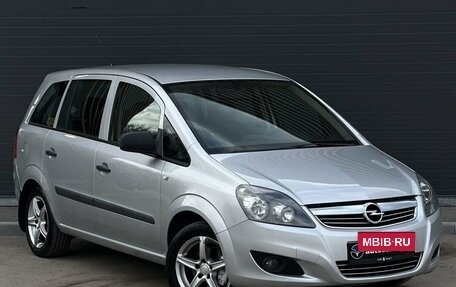 Opel Zafira B, 2011 год, 799 000 рублей, 3 фотография