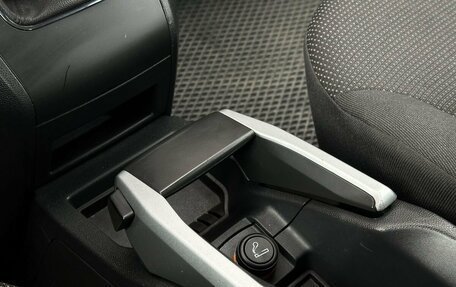 Opel Zafira B, 2011 год, 799 000 рублей, 23 фотография