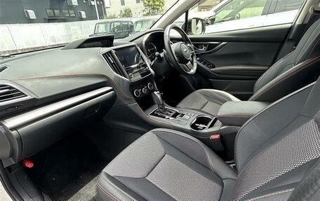 Subaru XV II, 2022 год, 1 820 000 рублей, 10 фотография