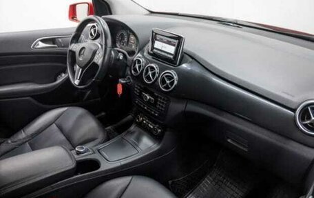 Mercedes-Benz B-Класс, 2013 год, 1 400 000 рублей, 10 фотография