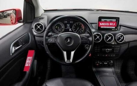 Mercedes-Benz B-Класс, 2013 год, 1 400 000 рублей, 6 фотография