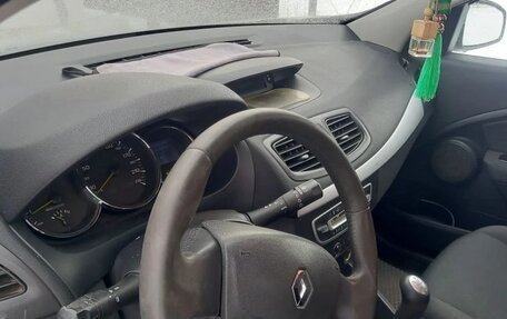 Renault Megane III, 2010 год, 510 000 рублей, 4 фотография