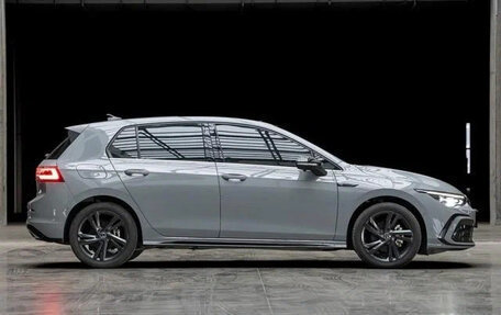 Volkswagen Golf VIII, 2022 год, 1 800 000 рублей, 4 фотография